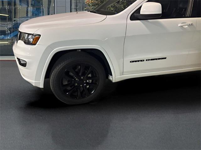 used 2019 Jeep Grand Cherokee car, priced at $18,152
