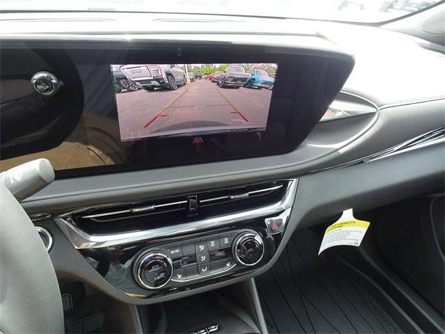 new 2025 Buick Envista car, priced at $29,103
