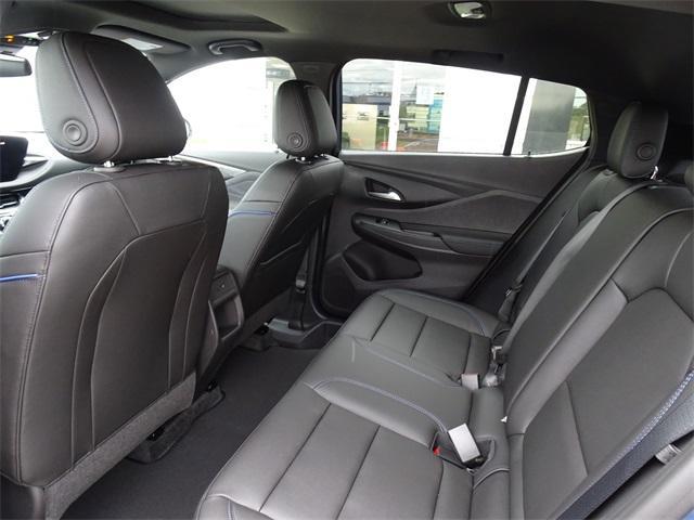 new 2025 Buick Envista car, priced at $29,325