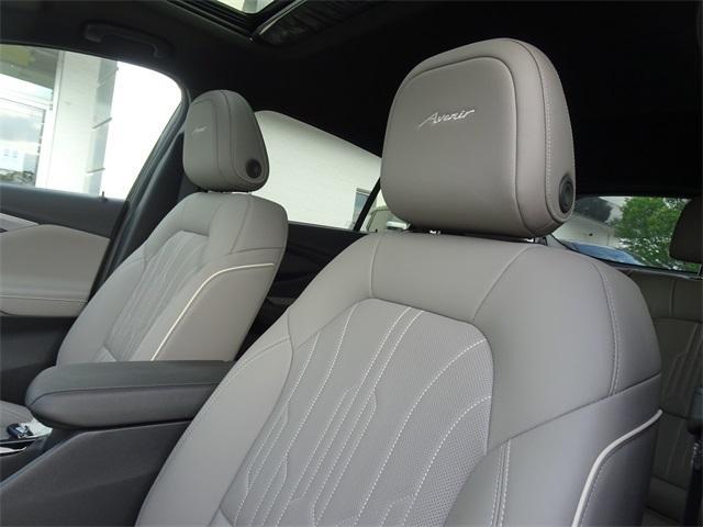new 2025 Buick Envista car, priced at $30,334