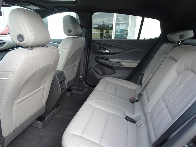 new 2025 Buick Envista car, priced at $30,334