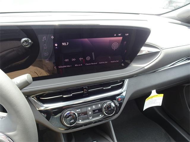 new 2025 Buick Envista car, priced at $29,103