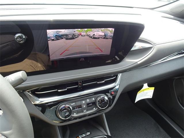 new 2025 Buick Envista car, priced at $29,103