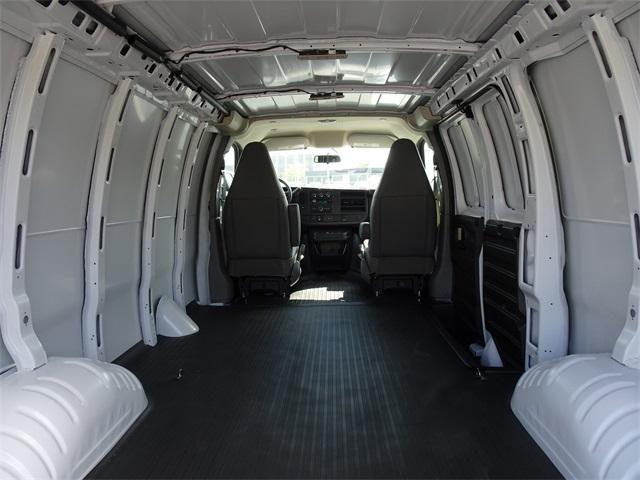 new 2025 GMC Savana 3500 car, priced at $47,614