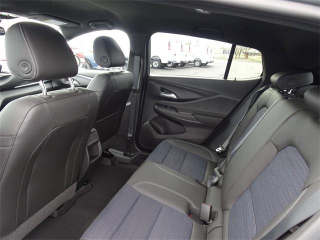 new 2025 Buick Envista car, priced at $25,055