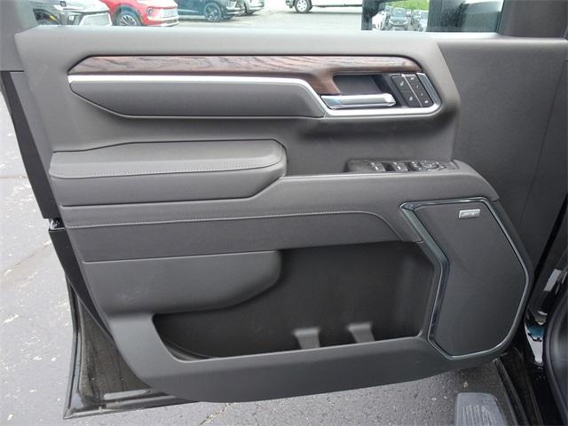 new 2025 GMC Sierra 2500 car, priced at $75,492
