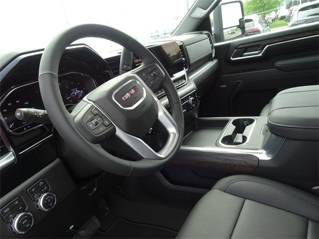 new 2025 GMC Sierra 2500 car, priced at $75,492