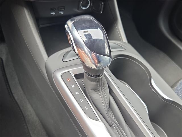 new 2025 Buick Envista car, priced at $23,779