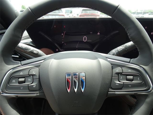 new 2025 Buick Envista car, priced at $28,653