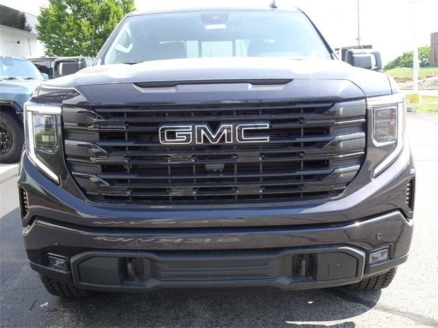 new 2025 GMC Sierra 1500 car, priced at $55,678