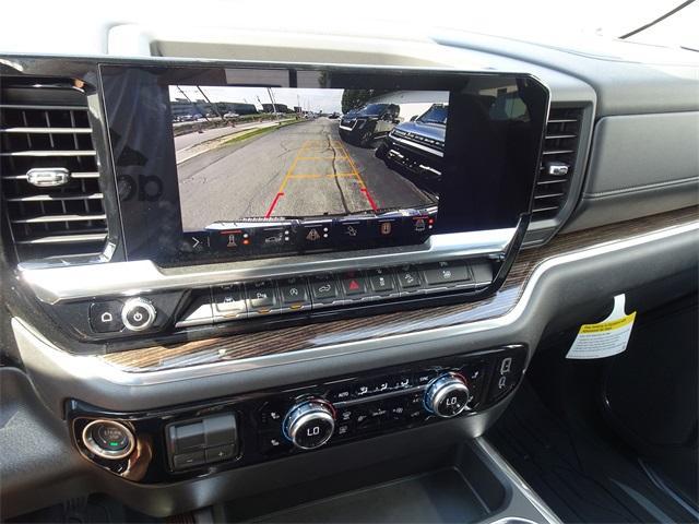 new 2025 GMC Sierra 1500 car, priced at $55,678