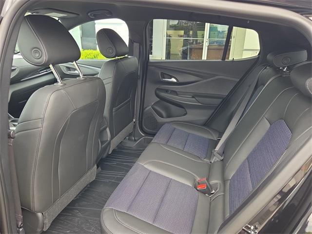 new 2025 Buick Envista car, priced at $23,405