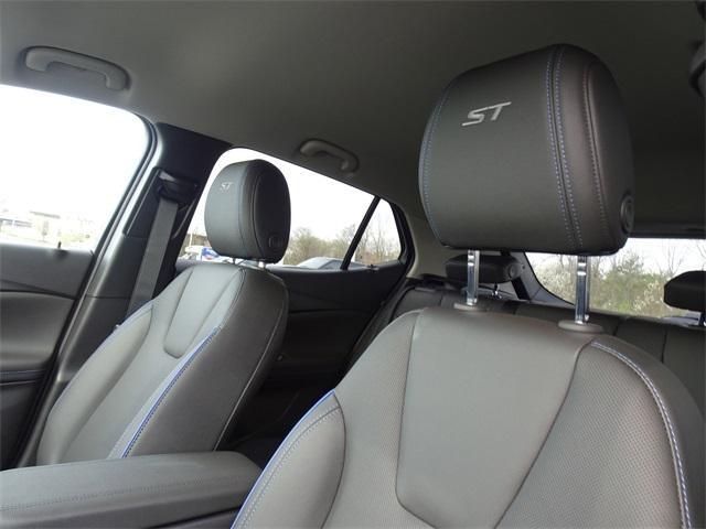 new 2025 Buick Encore GX car, priced at $27,427