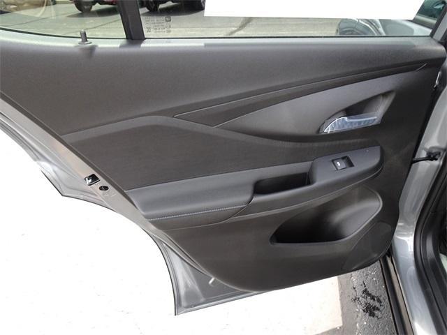 new 2025 Buick Envista car, priced at $29,103