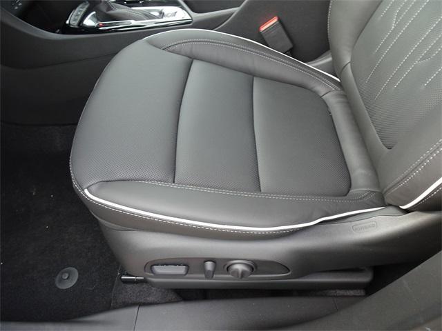 new 2025 Buick Encore GX car, priced at $32,264