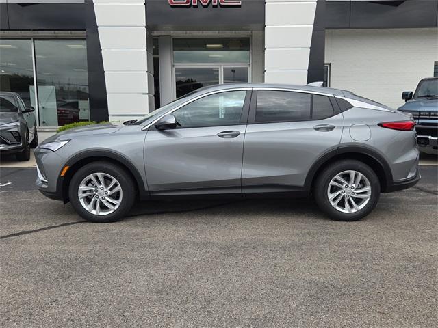 new 2025 Buick Envista car, priced at $23,405