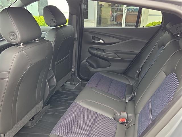 new 2025 Buick Envista car, priced at $23,405