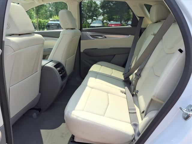 new 2025 Cadillac XT5 car, priced at $57,890
