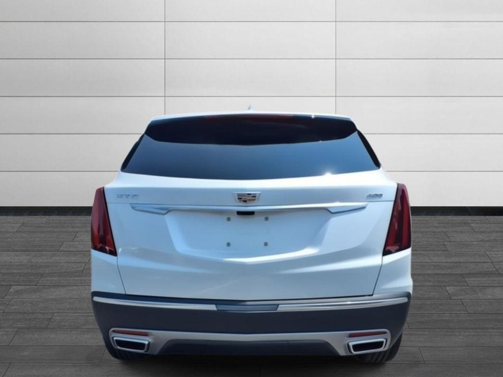 new 2025 Cadillac XT5 car, priced at $57,890