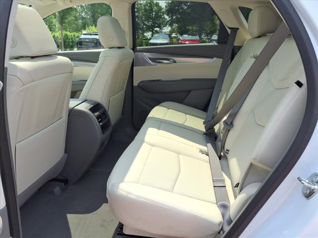 new 2025 Cadillac XT5 car, priced at $57,890