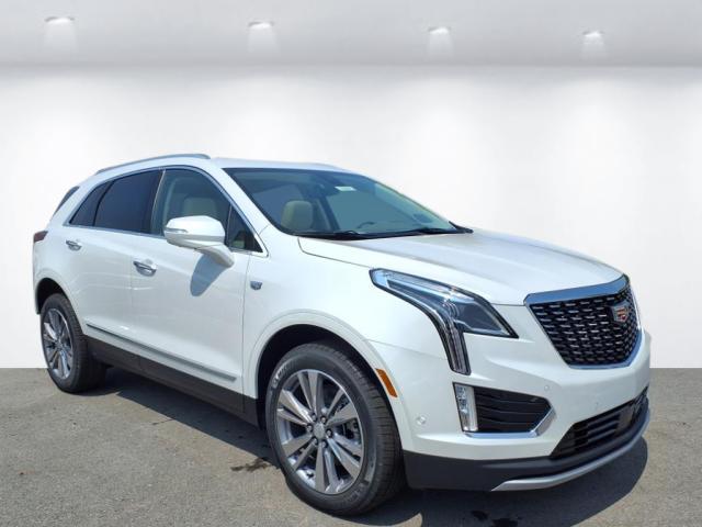 new 2025 Cadillac XT5 car, priced at $57,890