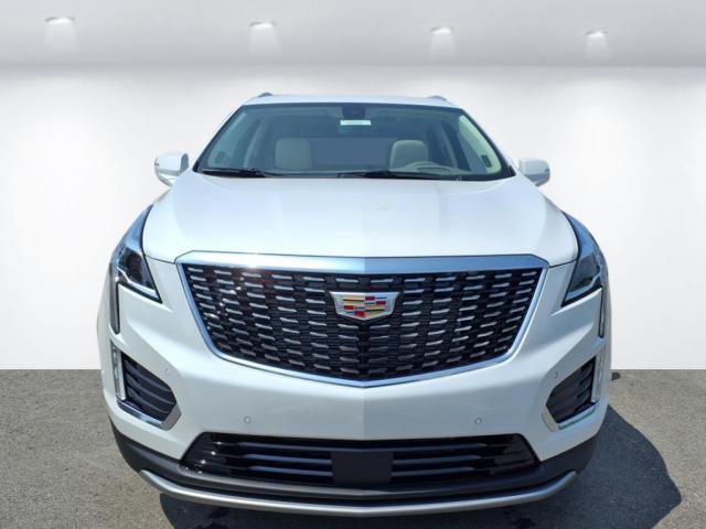 new 2025 Cadillac XT5 car, priced at $57,890