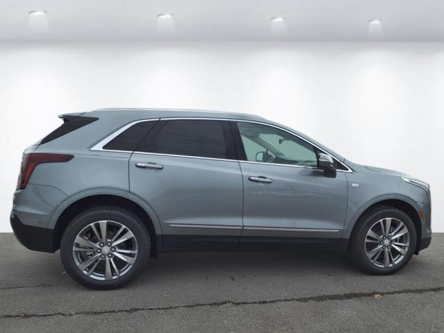 new 2025 Cadillac XT5 car, priced at $56,565