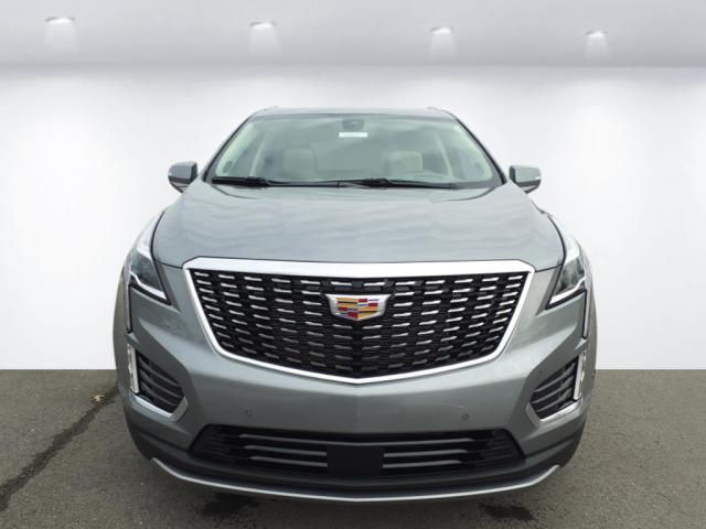 new 2025 Cadillac XT5 car, priced at $56,565
