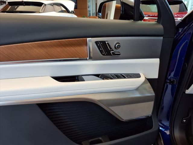 new 2026 Cadillac VISTIQ car, priced at $81,615