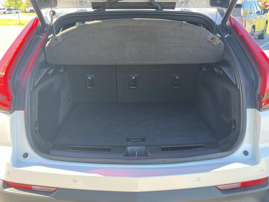 used 2022 Cadillac XT4 car, priced at $29,993