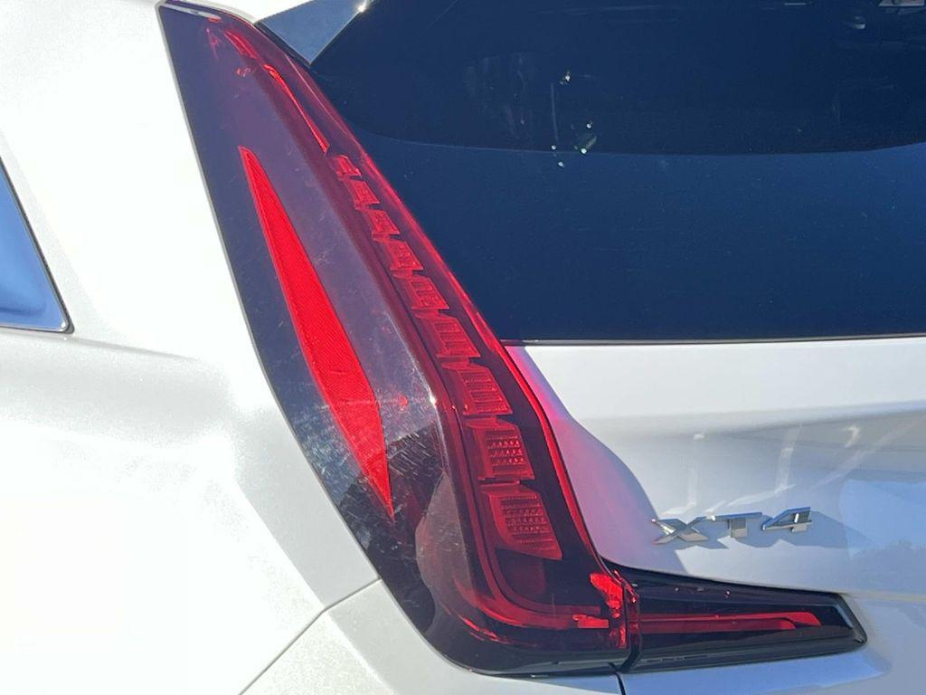 used 2022 Cadillac XT4 car, priced at $29,993