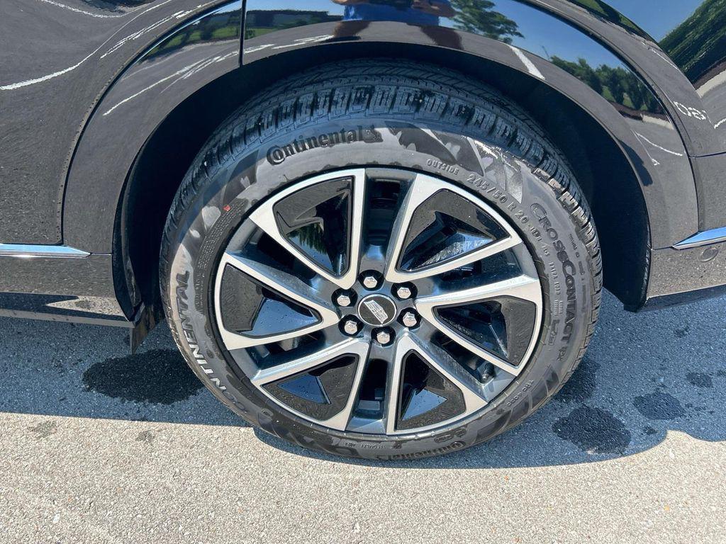 new 2025 Cadillac OPTIQ car, priced at $54,990