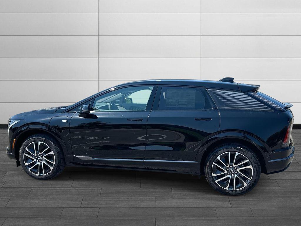 new 2025 Cadillac OPTIQ car, priced at $54,990