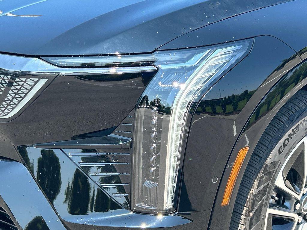 new 2025 Cadillac OPTIQ car, priced at $54,990