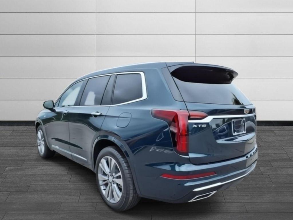 new 2025 Cadillac XT6 car, priced at $61,215