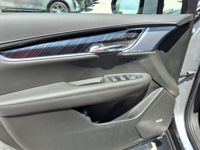 new 2025 Cadillac XT6 car, priced at $62,540