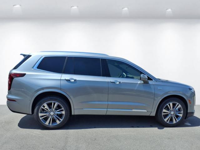 new 2025 Cadillac XT6 car, priced at $62,540