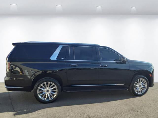 used 2022 Cadillac Escalade ESV car, priced at $66,590