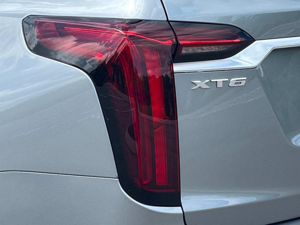 new 2025 Cadillac XT6 car, priced at $60,540