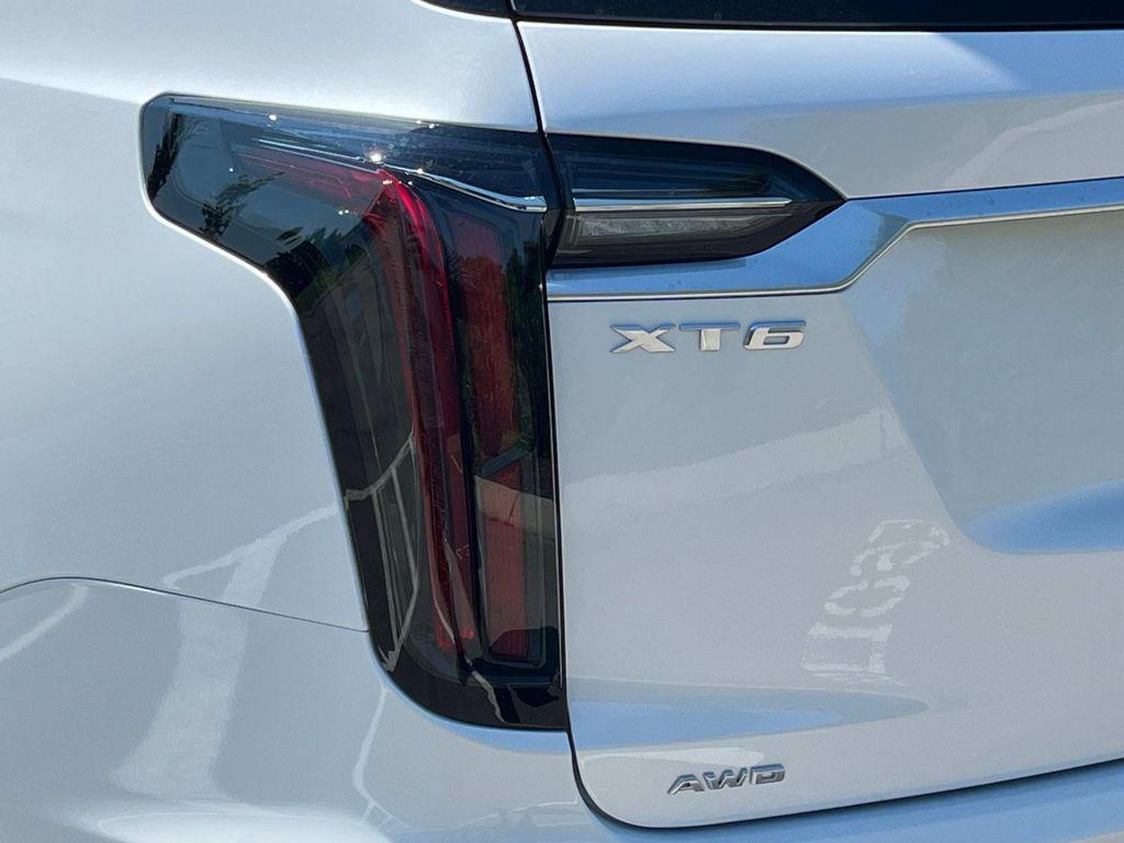 new 2025 Cadillac XT6 car, priced at $69,765