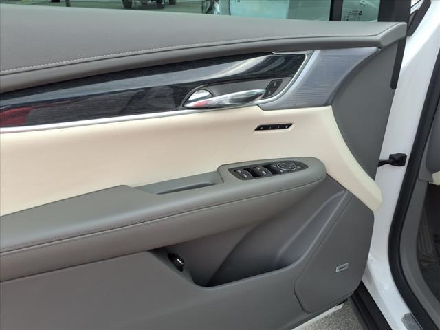 used 2020 Cadillac XT6 car, priced at $22,990
