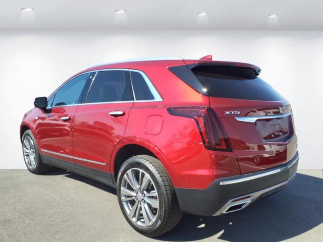 new 2025 Cadillac XT5 car, priced at $59,135
