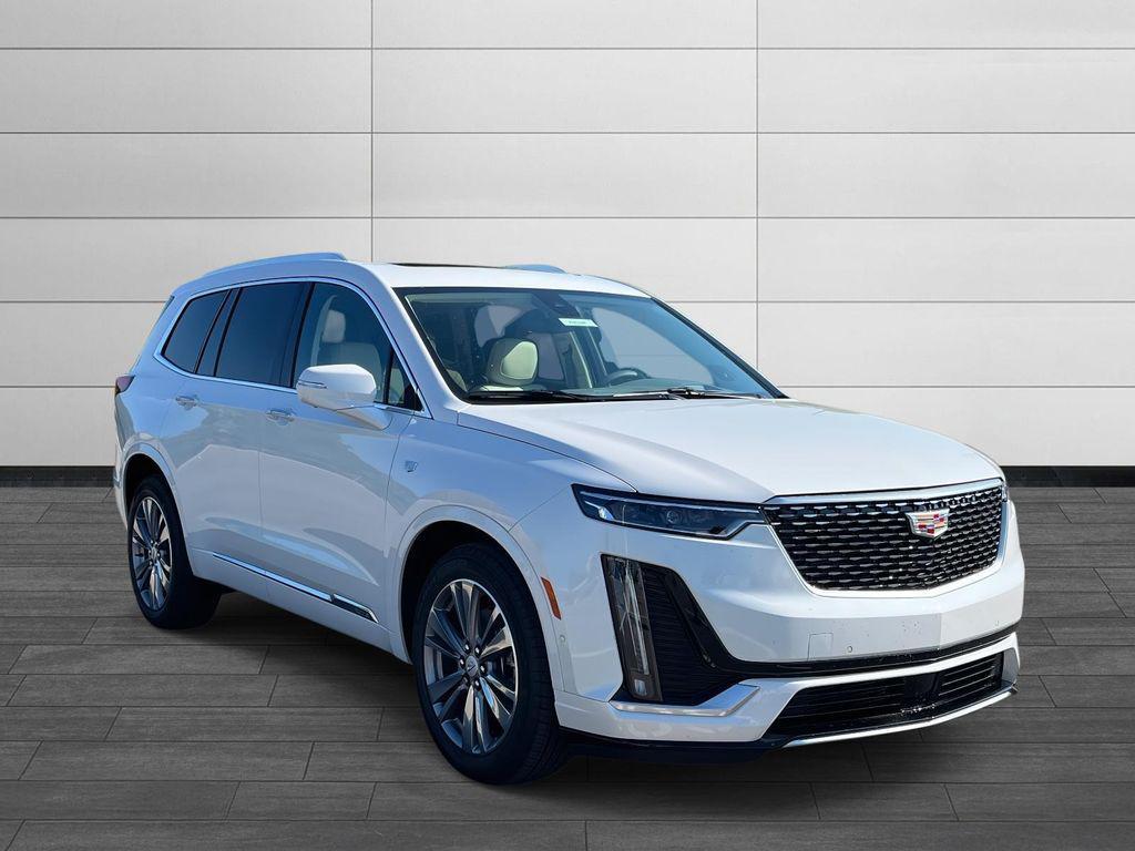 new 2025 Cadillac XT6 car, priced at $69,065
