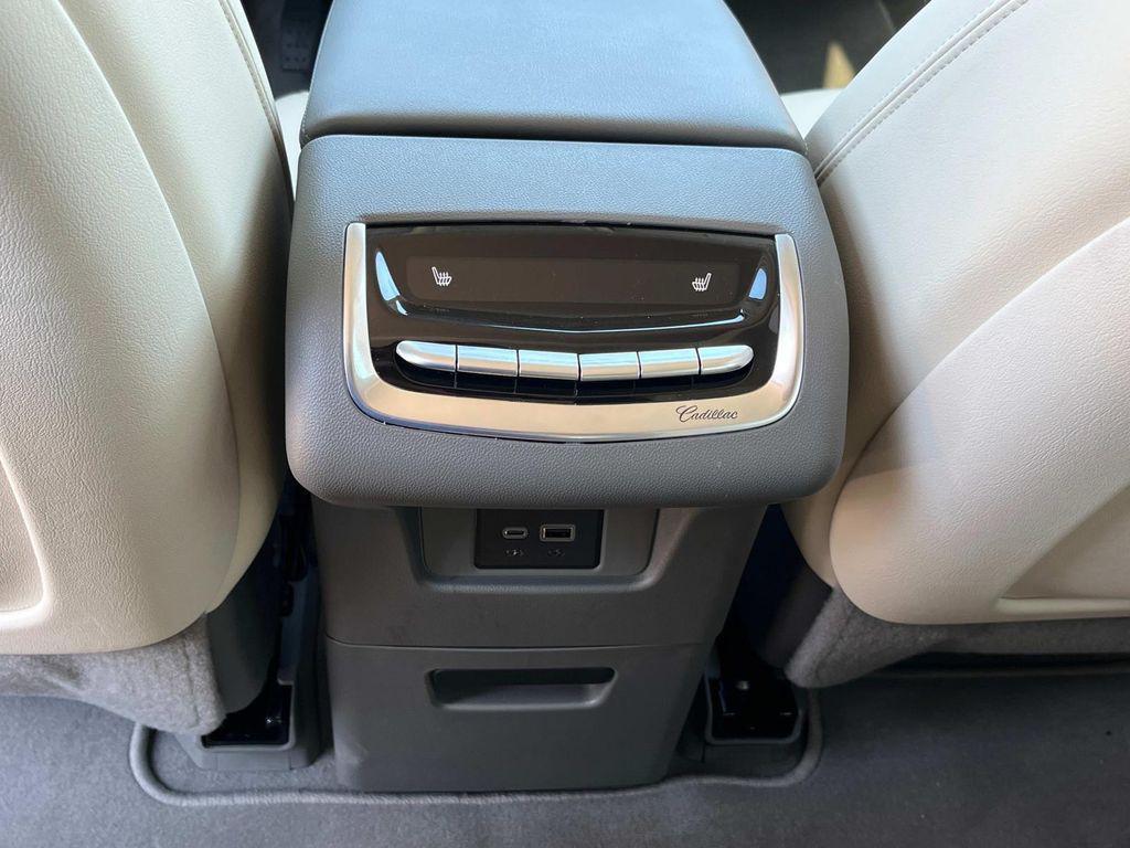 new 2025 Cadillac XT6 car, priced at $69,065