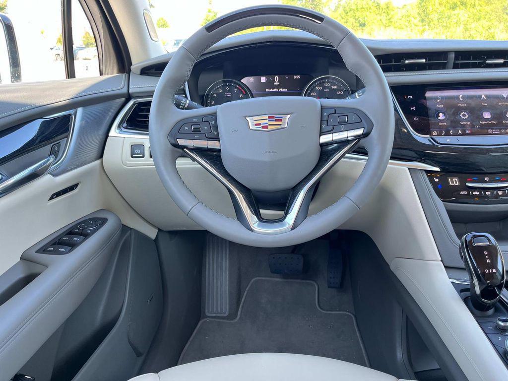 new 2025 Cadillac XT6 car, priced at $69,065