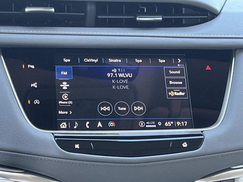 used 2025 Cadillac XT5 car, priced at $46,591