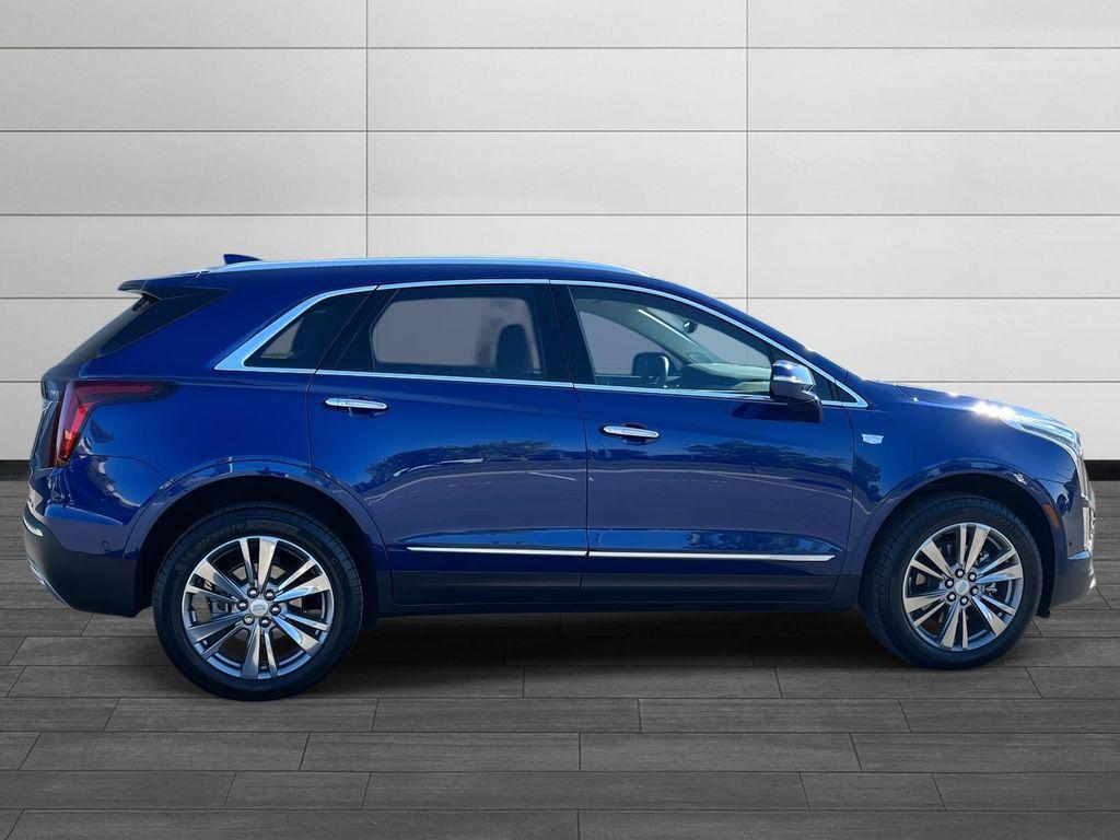 used 2025 Cadillac XT5 car, priced at $46,591