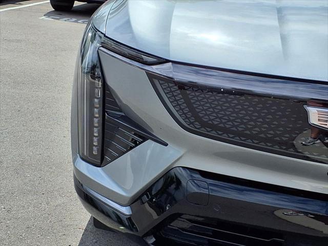 new 2025 Cadillac OPTIQ car, priced at $59,310