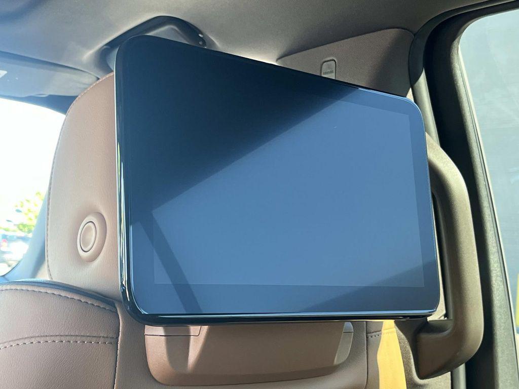 new 2025 Cadillac Escalade ESV car, priced at $117,990