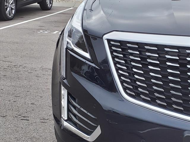 used 2021 Cadillac XT5 car, priced at $30,990